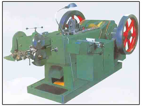 Heading machine